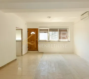 Rijeka, Zamet, 2s+db, 68.70m2, terasa - SAMO KOD NAS !