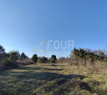 Otok Krk, Omišalj, poljoprivredno zemljište, 770m2
