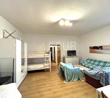 Grobnik, dvojna kuća 162m2 - Grobnik, Čavle