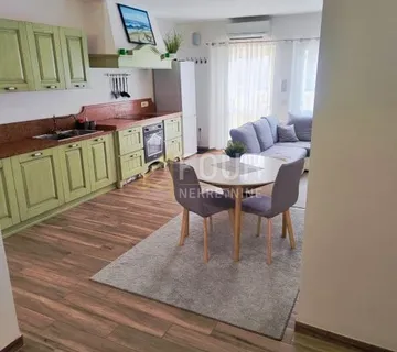 Istra, Umag, 2s+db, 61.15m2, terasa, okućnica - cover