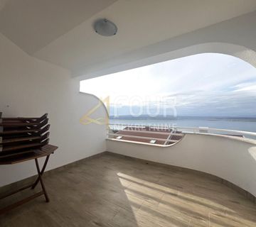 Crikvenica, Dramalj, 83.50m2, stan s galerijom, lođa, pogled na more - cover