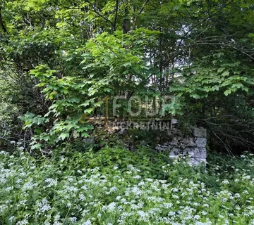 Senj - zaleđe, Crni Kal, zemljište s ruševinom - cover