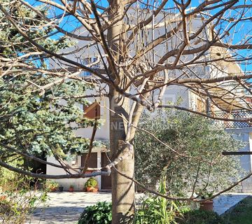 Rijeka, Trsat, 39m2, 1s+db, okućnica na korištenje - cover