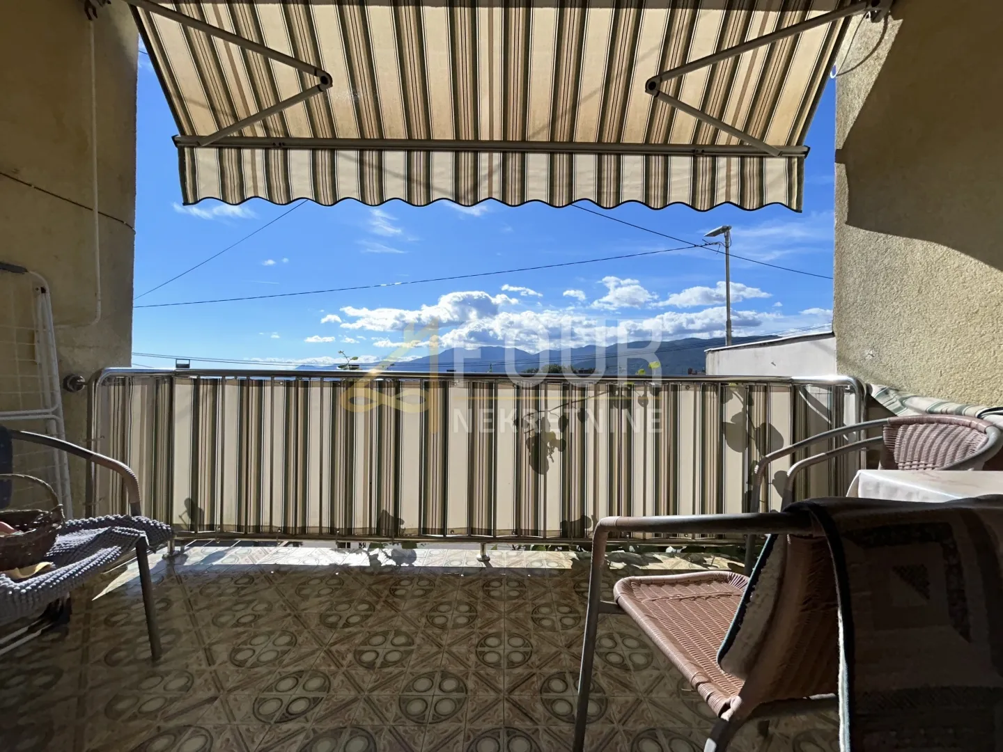 Ćikovići, kuća u nizu, garaža i okućnica - cover