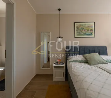 Istra, Krnica, samostojeća vila s bazenom, pogled na more - cover