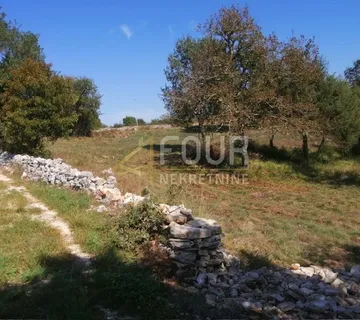 Istra, Bale - Krmed, zemljište 518m2 - cover
