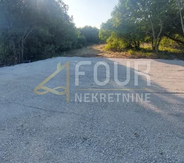 Istra, Roč, građevinsko zemljište, 569m2 - cover