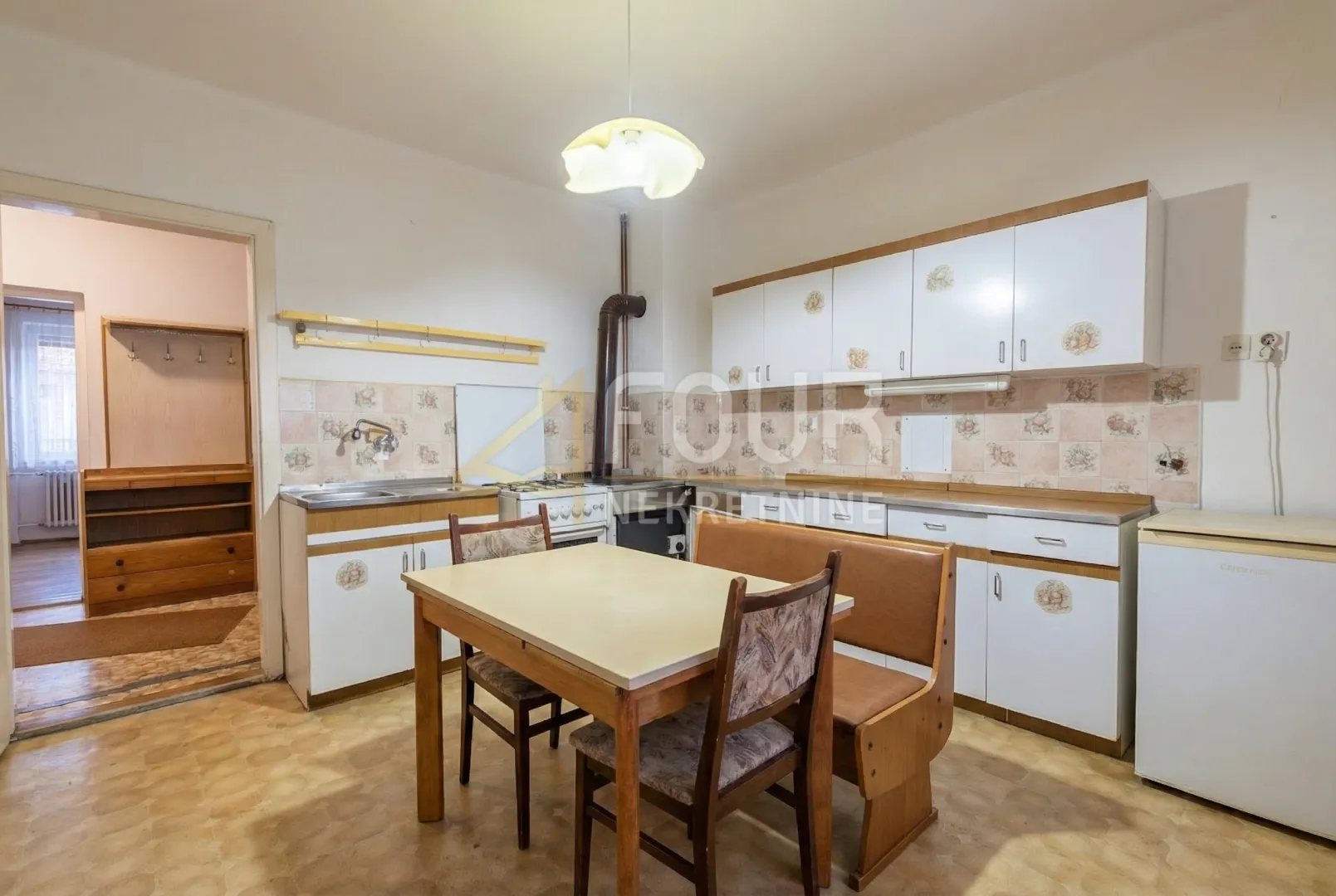 Gorski kotar, Ravna Gora, kuća 150m2 + dvije gospodarske zgrade  - cover