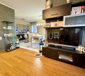 Kastav, 78.70m2, 2s+db, lođa, pogled na more - cover