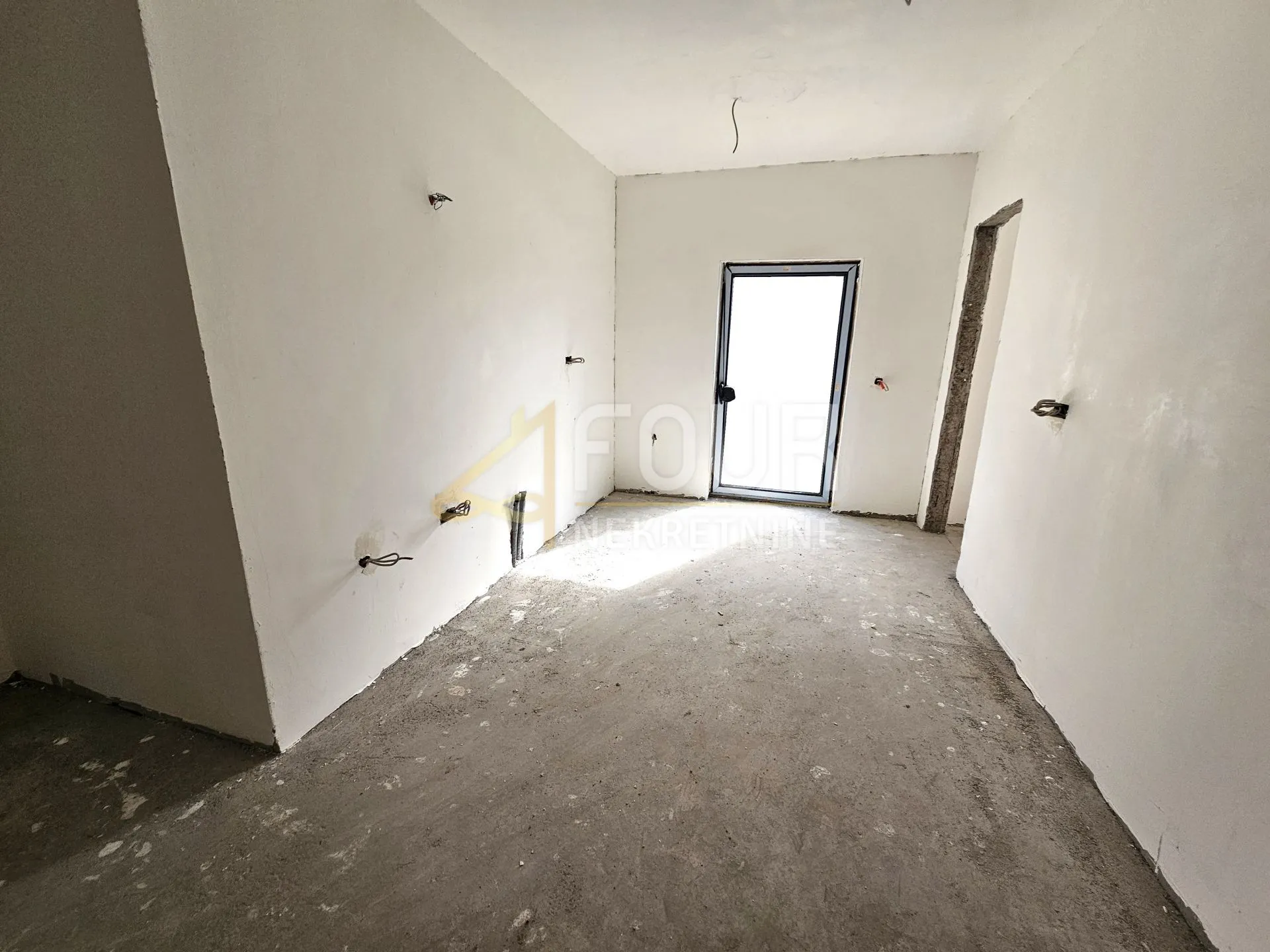 Viškovo, novogradnja, 2s+db, okućnica - cover