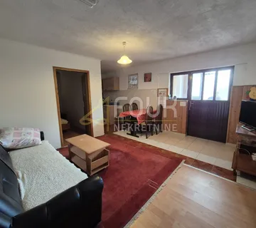 Istra, Buzet, samostojeća kuća, 250m2 - cover