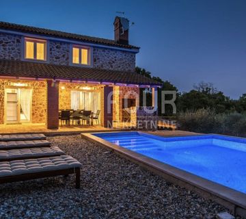 Otok Krk, Risika, novogradnja - kamena kuća s bazenom - cover