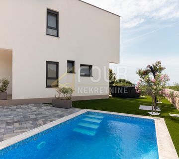 Otok Krk, Kornić, novogradnja, kuća s bazenom, pogled - cover
