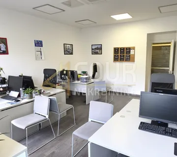 Rijeka, Centar, 4skl, 99,89m2, balkon  - cover