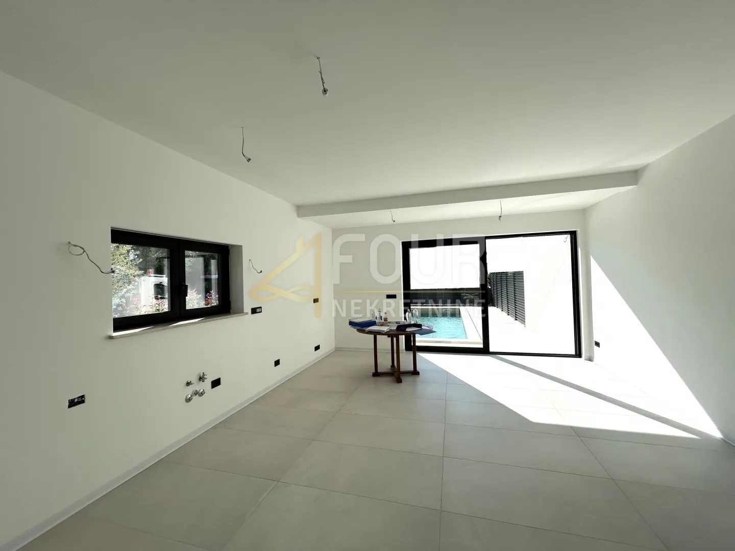 Istra, Poreč, 3s+db s bazenom - novogradnja - cover