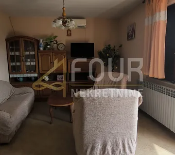 Istra, Buzet - okolica, samostojeća kuća, 176m2 - cover