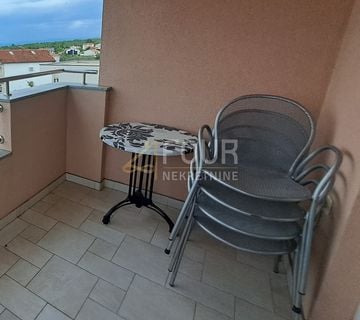 Otok Krk, Malinska, 61m2, 2s+db, terasa - cover