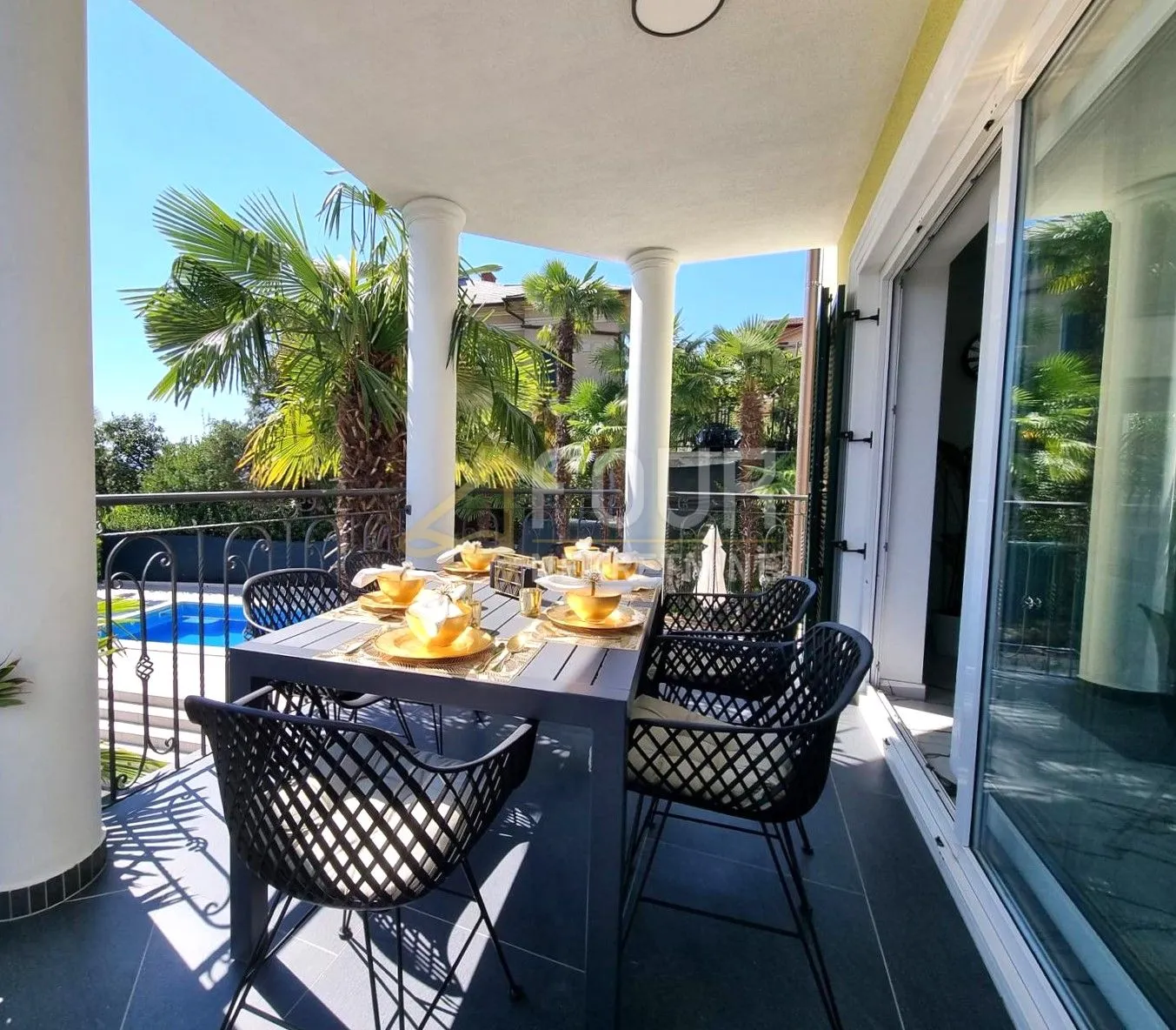 Najam, Opatija, luksuzan stan, 86.49m2, 2s+db, pogled na more - cover