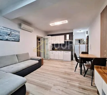 Crikvenica, Dramalj, 1skl s terasom i pogledom na more - cover