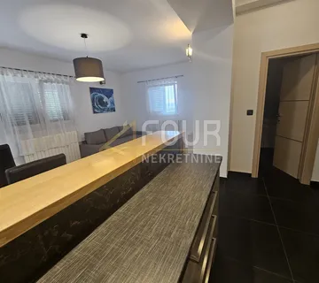 Rijeka, Donja Drenova, 70m2, 1s+db, terasa, poglede na more - cover