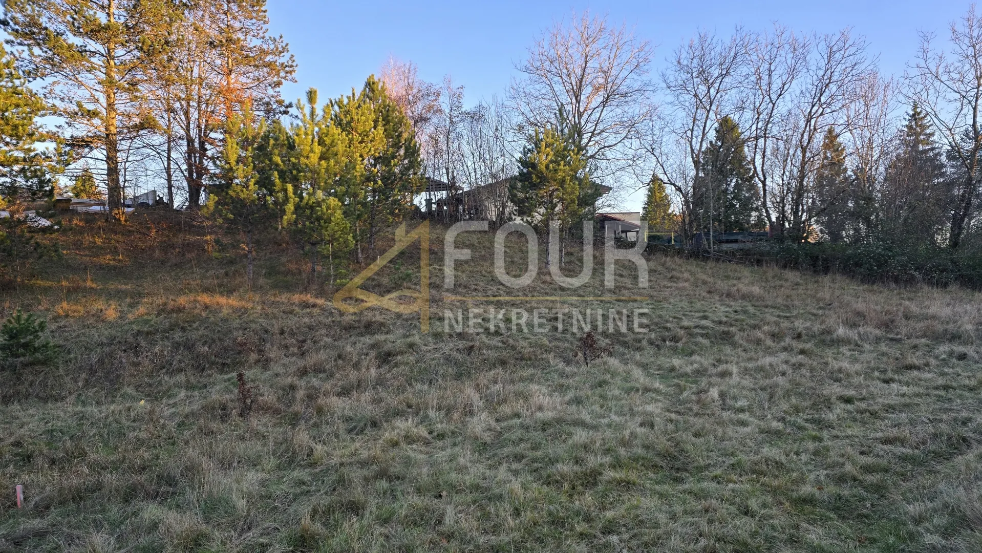 Klana, građevinsko zemljište, 828m2 - cover