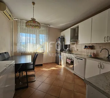 Rijeka, Podmurvice, 58.49m2, 1s+db, lođa, SAMO KOD NAS! - cover
