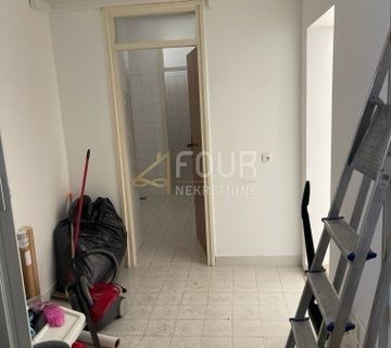 Zakup, Donji Zamet, poslovni prostor, 65m2 - cover