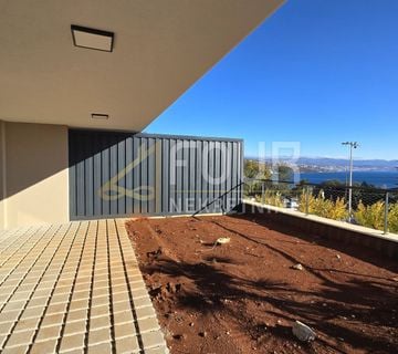 Opatija, vrhunska novogradnja, apartman s okućnicom i pogledom na more - cover