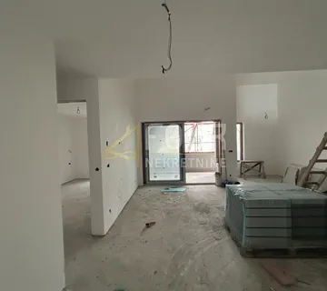 Istra, Poreč, kvalitetna novogradnja, dvoetažni stan 2s+db - cover