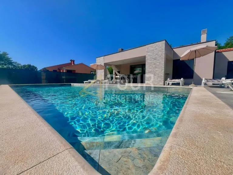 Istra, Labin - okolica, novogradnja, moderna prizemnica s bazenom - cover