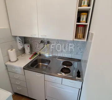 Istra, Barbariga, 40m2, garsonijera, balkon, parkirno mjesto - cover
