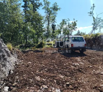 Klana, Breza, građevinsko zemljište od 2.536m2 - cover