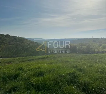 Istra, Brtonigla, građevinski teren, 650m2, pogled na more - cover