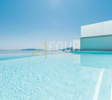 Opatija, Pobri, moderna luksuzna vila s infinity bazenom i panoramskim pogledom - cover
