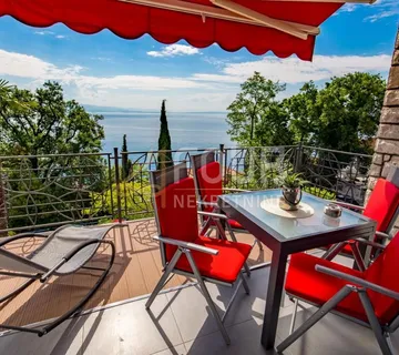 Opatija, etaža 140.08m2, 3s+db, 2 lođe + terasa, pogled na more - cover