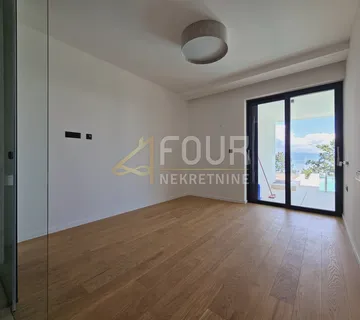 Opatija, novogradnja, 238.01m2, dvoetažni 4s+db, bazen i okućnica