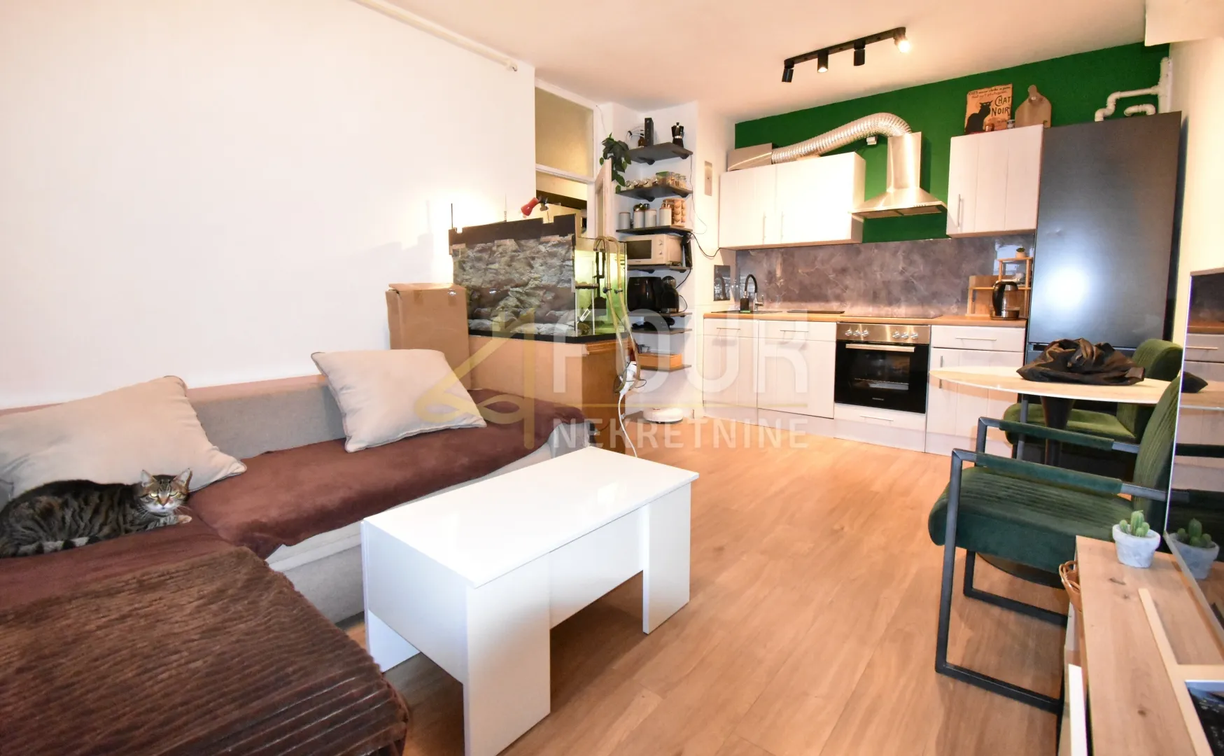 Rijeka, Turnić, 42.01m2, 1s+db, balkon - cover