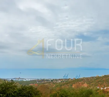 Rijeka, Škurinje, 3s+db, 84.15m2, lođa, pogled na more