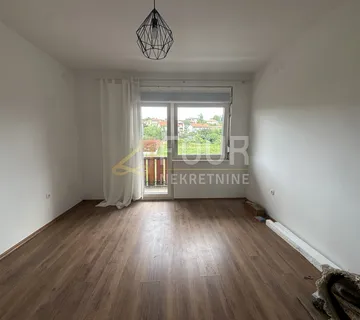 Najam, Hosti, poslovni prostor, 13m2 - cover