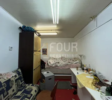 Rijeka, Krnjevo, poslovni prostor 30m2