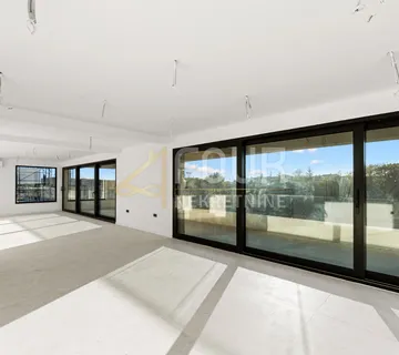 Istra, Poreč, moderna novogradnja, 153.35m2, 4s+db, krovna terasa