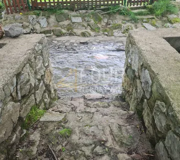 Gorski kotar, Fužine, 320m2, kuća s 2 garaže i velikom okućnicom