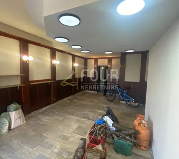 Zakup, Istra, Poreč, poslovni prostor, 40m2 - cover