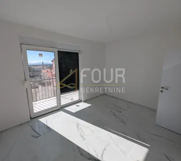 Otok Rab, samostojeća kuća 236m2 - cover