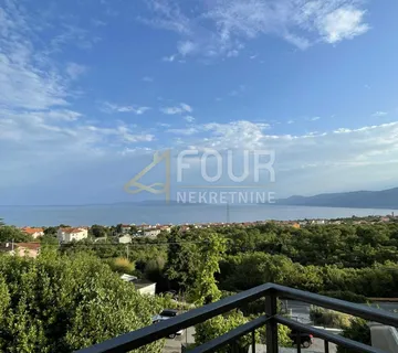 Najam, Viškovo, Marinići, dvoetažni stan, 3s+db, pogled na more - cover