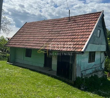 Ogulin - okolica, imanje - samostojeća kuća, gosp. objekt + okućnica