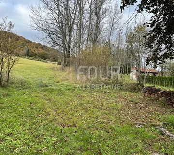 Gorski kotar, Stari Laz, građevinsko zemljište s kamenom starinom - cover