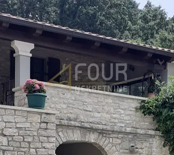 Istra, Gračišće - okolica, samostojeća kamena kuća, 130m2 - cover