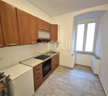 Najam, Rijeka, Centar, adaptiran stan, 23.23m2, 1skl - cover