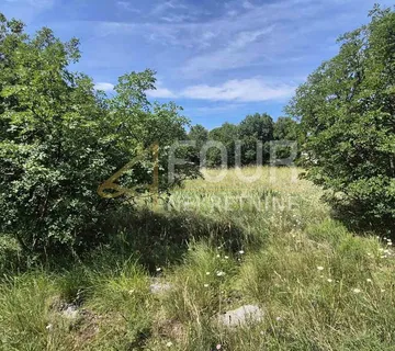 Krasica, dvojna starina i građevinsko zemljište - Krasica, Bakar